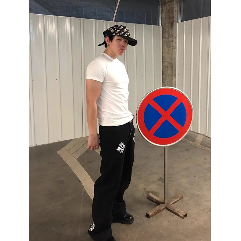 美式印花排扣弯刀牛仔裤新款简约潮流ins时尚文艺百搭气质宽松潮,男装牛仔裤,四季星座505