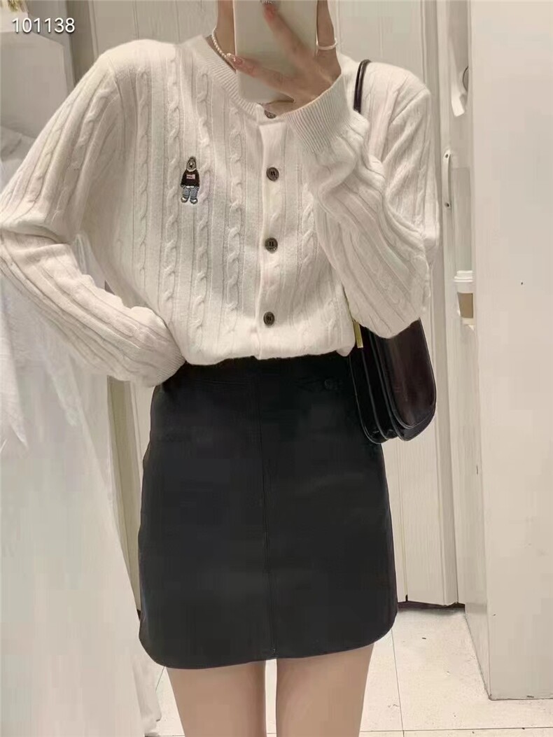 秋季新款舒适显瘦时尚百搭立领熊图案针织开衫女长袖外套,针织衫/毛衣,恒恩羊绒