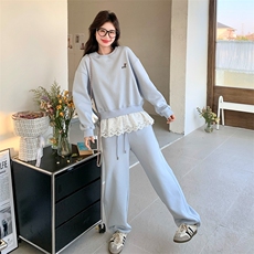 蓝色蕾丝拼接卫衣套装女2025春季新款今年流行芭蕾风小个子两件套，女装套装/套裙，2C037