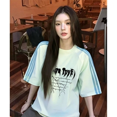 抖音得物品质二开240克宽松纯棉美式潮牌印花三条杠中性风短袖T恤，男装T恤，电商A486