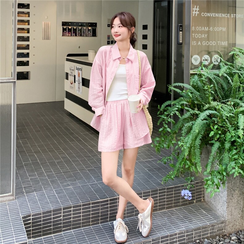 2025夏季新款韩版减龄洋气休闲显瘦运动防晒衣女衬衫短裤时尚套装,女装套装/套裙,2C216