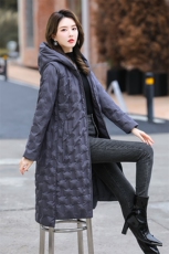 现货！专柜品质！2022冬装新款羽绒服女长款90%白鸭绒时尚优雅，女装羽绒服，铭街依杨