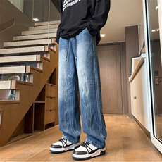 蓝色