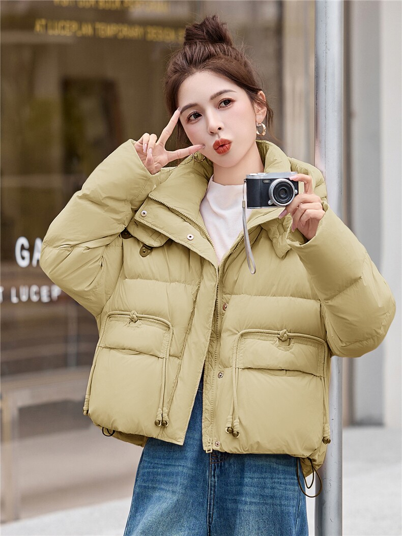 现货新中式G风羽绒服女装2025新款冬季盘扣气质高级感白鸭绒外套,女装羽绒服,仟媚宠