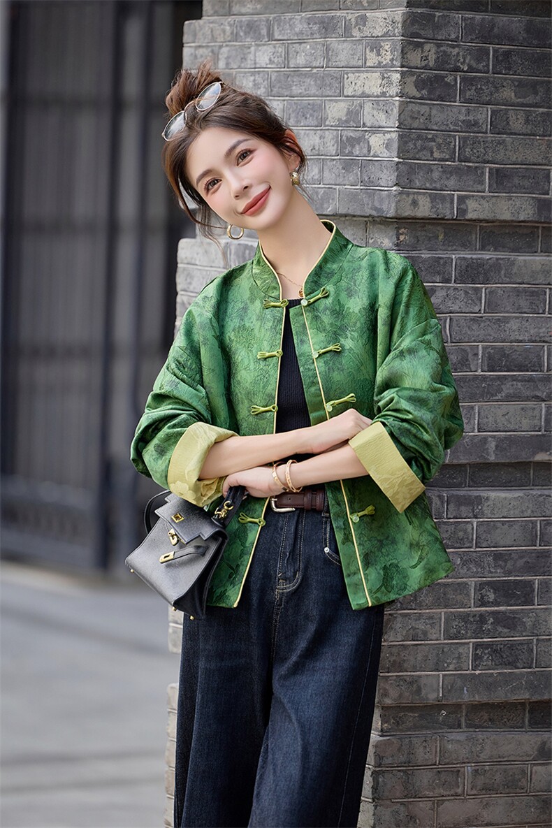 芷墨2025新款秋装时尚复古新中式外套缇花外套超百搭,女装短外套,芷墨服饰