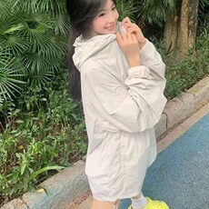 户外好看灰色透气防晒衣女夏季2025新款宽松紫外线薄款轻薄外套，男装防晒衣，星座1210-1
