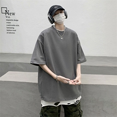 深灰色