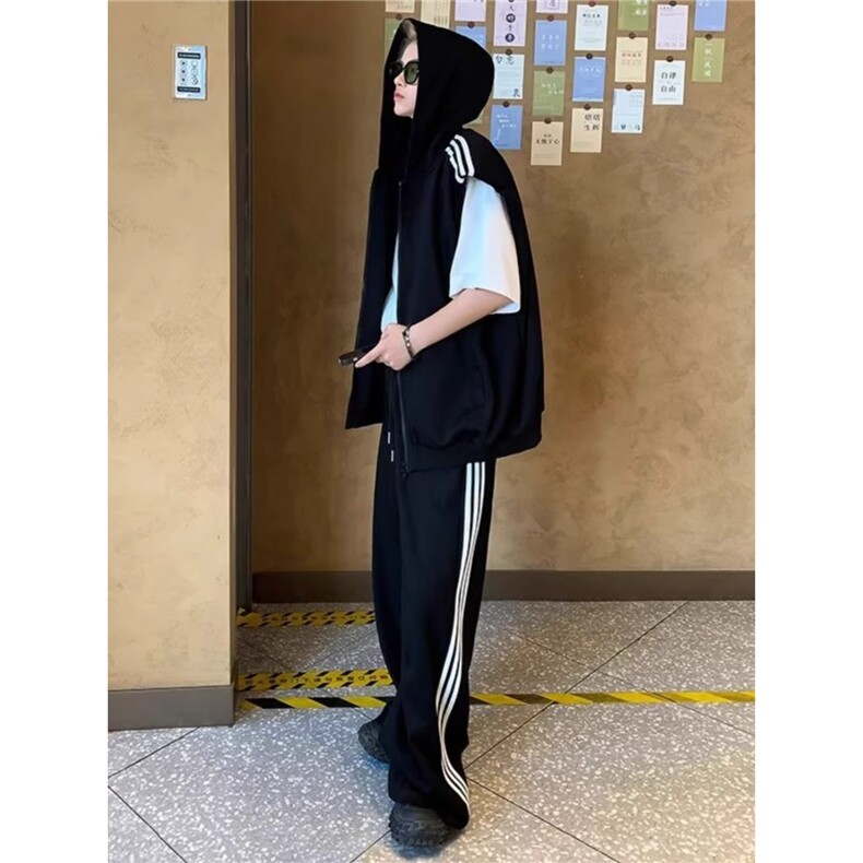 三条杠条纹运动套装男春秋设计感垫肩连帽无袖坎肩马甲卫裤两件套,男装背心/马甲,星座506A