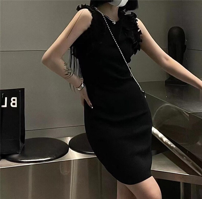 无袖冰丝连衣裙袖口木耳边设计，女装连衣裙，ZIA