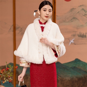 芷墨冬季新款复古中式简约通勤短款斗篷外套显高显瘦加绒短外套女图片