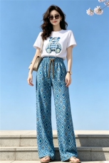 韩版减龄休闲时尚简约套装女夏季新圆领镶钻小熊短袖阔腿裤两件套，女装套装/套裙，江南