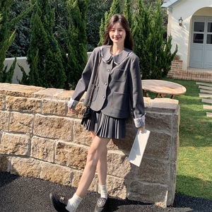 灰色娃娃领西装套装裙女2025春季新款韩系学院风减龄百褶裙两件套图片