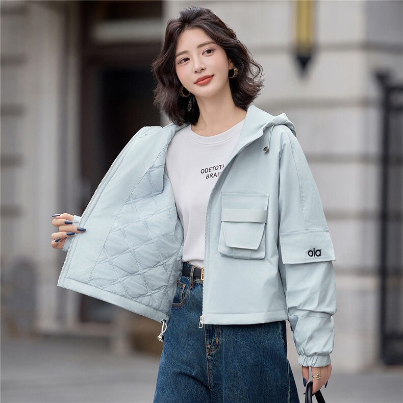 2025年冬季新款时尚短款棉服休闲工装派克服棉衣,女装棉衣/棉服,依路服饰