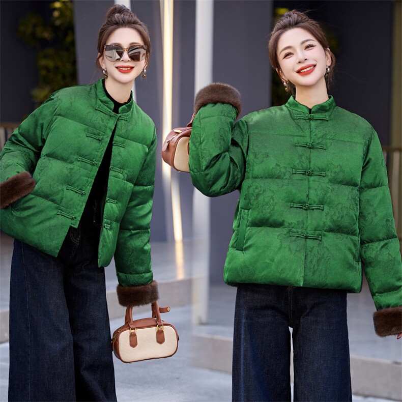 新中式风羽绒服女2025冬季新款小个子超好看洋气短款黄色厚外套,女装羽绒服,艾仟回(原伊仟回)