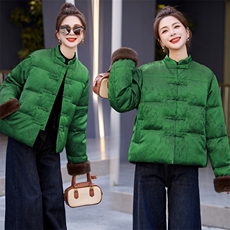 新中式风羽绒服女2025冬季新款小个子超好看洋气短款黄色厚外套，女装羽绒服，艾仟回(原伊仟回)