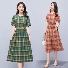 连衣裙2022年夏季潮流舒适简约时尚中长款圆领格子，女装连衣裙，贵人树