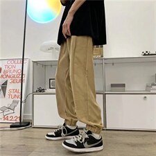 卡其色