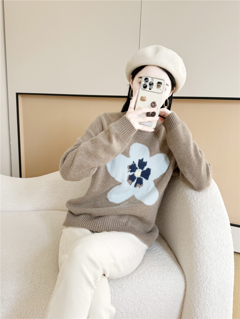 2025年秋季女士圆领太阳花套头，女装羊绒衫，米哆哆羊绒