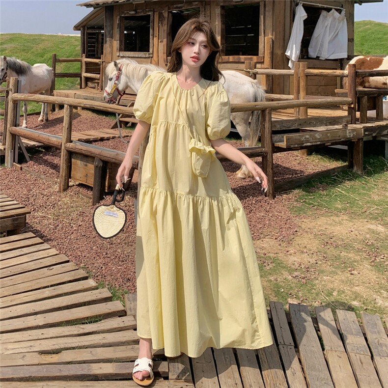 2025夏季俏皮泡泡袖设计感连衣裙女法式甜美松弛小个子百搭长裙子,女装连衣裙,蝶眷