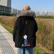 黑色