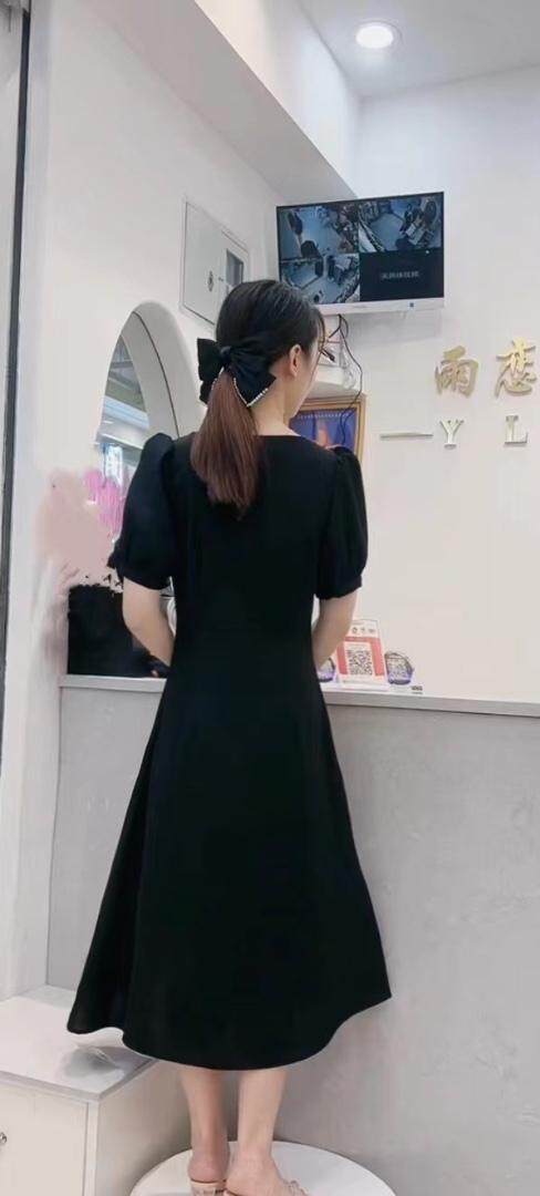 夏季连衣裙，女装连衣裙，雨恋依香(1F)