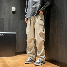 卡其色