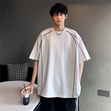 白色