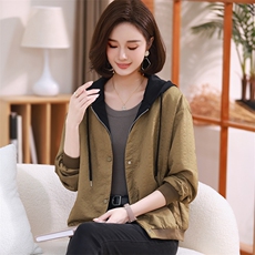 连帽棒球服女秋冬装新款韩版宽松显瘦休闲百搭大码假两件卫衣，女装短外套，梦芯尔