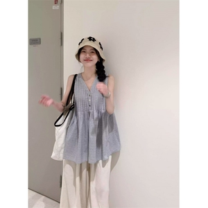 TC569-P45温柔风格子v领无袖衬衫女2026夏季新款别致显瘦百搭上衣图片