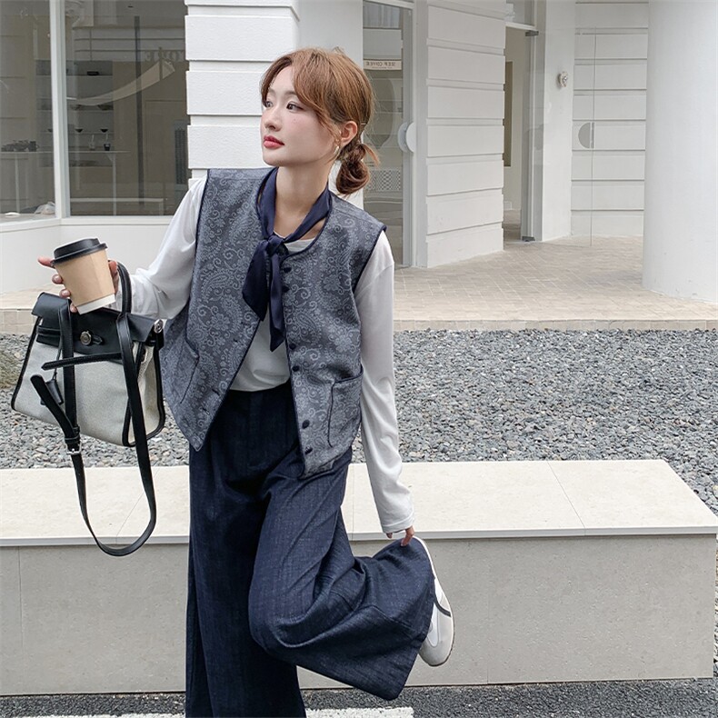 现货三件套白T+马甲+阔腿裤赠丝巾2C277-5821-P185-K268,女装套装/套裙,2C277