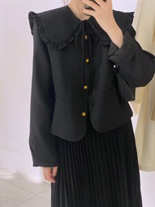 可脱卸娃娃领小香外套图片