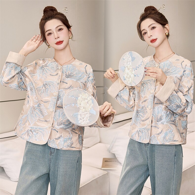 蓝色国风新中式刺绣圆领外套女装2025新款早春气质百搭显瘦上衣,女装短外套,天丝秀