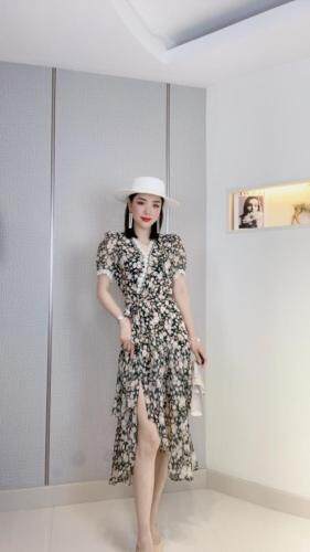 夏季钉珠连衣裙，女装连衣裙，佳 其