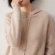 浅驼色