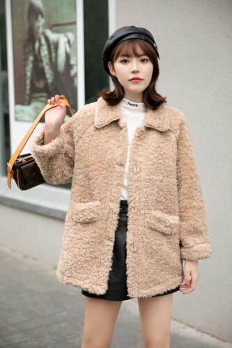 新款皮毛一体大衣，，女装，伊娜蕾尔