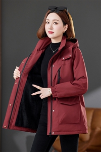 加绒加厚派克服外套女秋冬小个子2024新款妈妈时尚洋气中长款棉衣图片