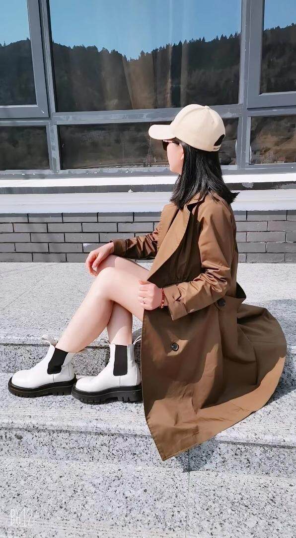 休闲风衣，女装风衣，艾菲尔服饰