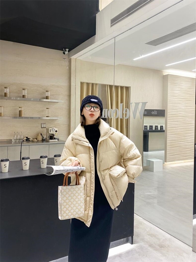 冬装羽绒服大量现货，女装羽绒服，秋水伊人