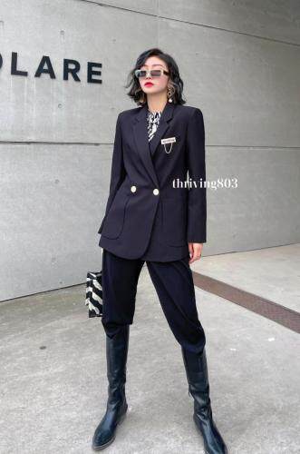 新款西装外套，女装西装，斯瑞威