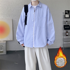 天蓝色