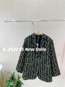 新款 花色西装外套 均码 现货,女装西装,G