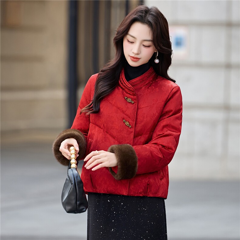 新中式guo风2025年冬季新年主推款可拆卸袖毛暗纹提花气质棉衣,女装棉衣/棉服,乐吉娜