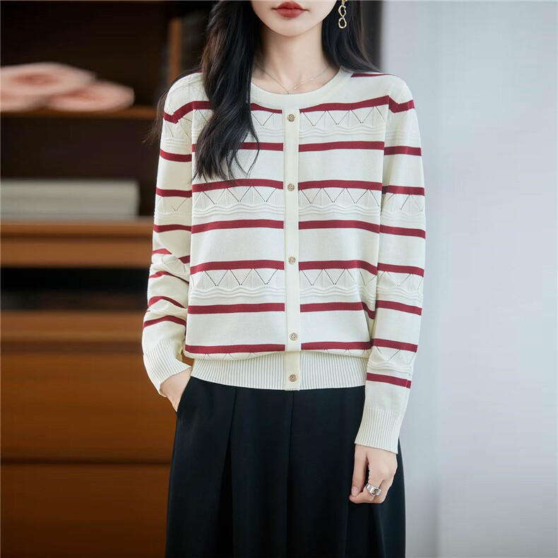 法式条纹套头针织衫女2025新款撞色保暖内搭洋气假开衫打底毛衣潮，女装针织衫/毛衣，绒汀羊绒
