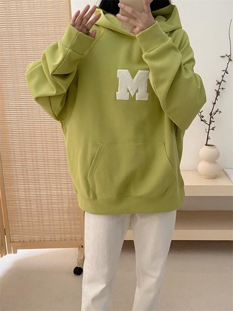 毛巾绣M卫衣，女装卫衣/绒衫，WW9