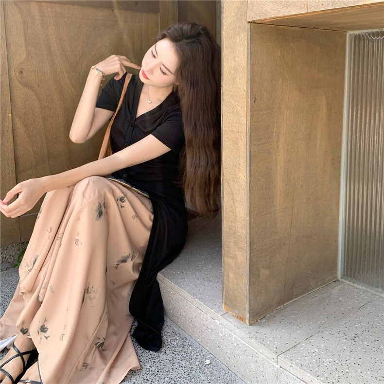 高级感通勤穿搭黑色V领开衫配印花阔腿裤套装女夏2025新款两件套,女装套装/套裙,2C307