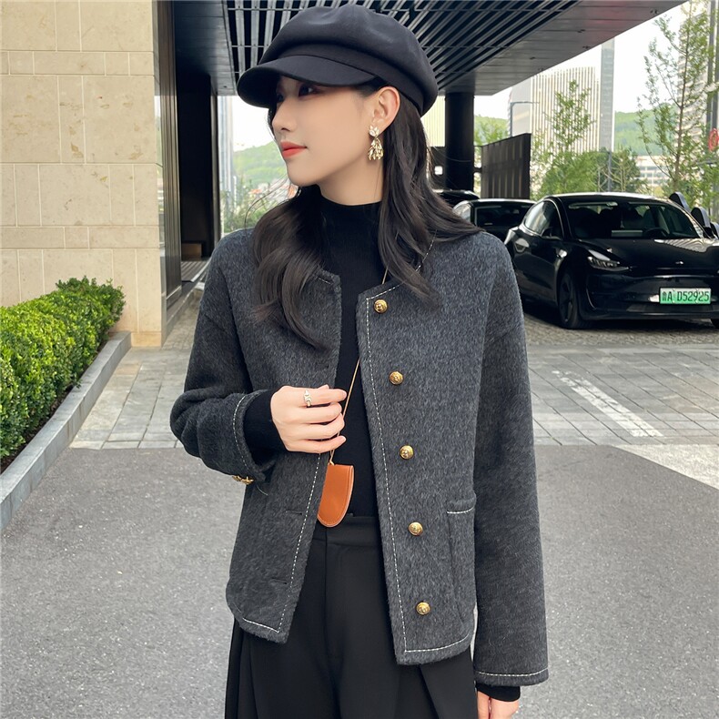 2025年秋季新款百搭女士带兜系扣圆领羊毛开衫,女装羊毛衫,召鑫羊绒双面呢