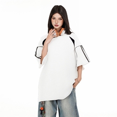 白色