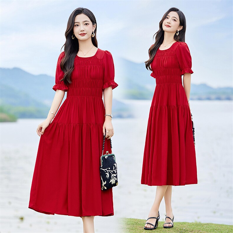 高级感黑色赫本风连衣裙女2026夏季新款收腰修身显瘦气质小黑裙子,女装连衣裙,倪叶myz