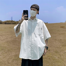 白色