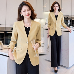 西装外套女2025春秋新款气质时尚休闲减龄炸街设计感百搭西服上衣